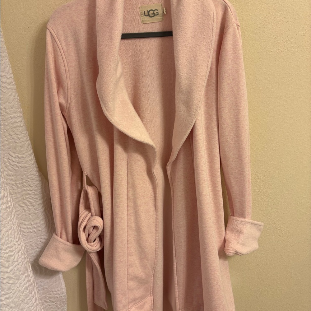 UGG Light Pink Shawl Collar robe